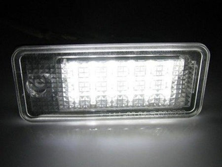 AUDI A3 8P A4 B6 B7 A6 C6 A1 A7 Q7 LAMPKI LED TABLICY REJESTRACYJNEJ EP18