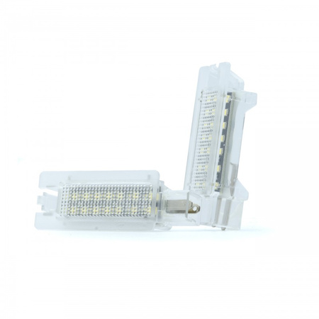 PODŚWIETLENIE TABLICY REJESTRACYJNEJ EP162 RENAULT