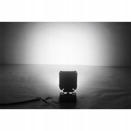 PROFESJONALNA LAMPA ROBOCZA 12xLED 12V 24V 4400lm