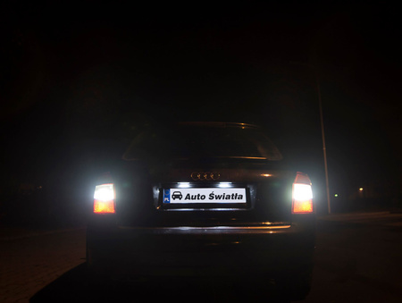 AUDI A3 8P A4 B6 B7 A6 C6 A1 A7 Q7 LAMPKI LED TABLICY REJESTRACYJNEJ EP18